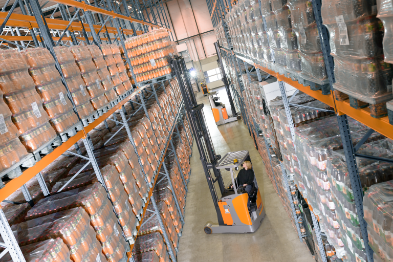 What is a Reach Truck And Its Benefits?
