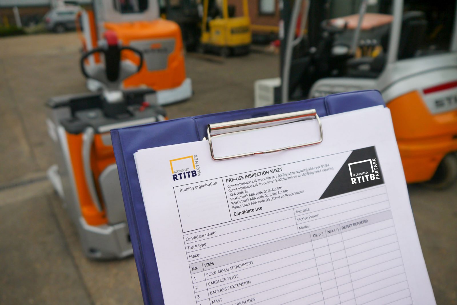 A Guide To The Fundamentals Of Fork Lift Truck Training