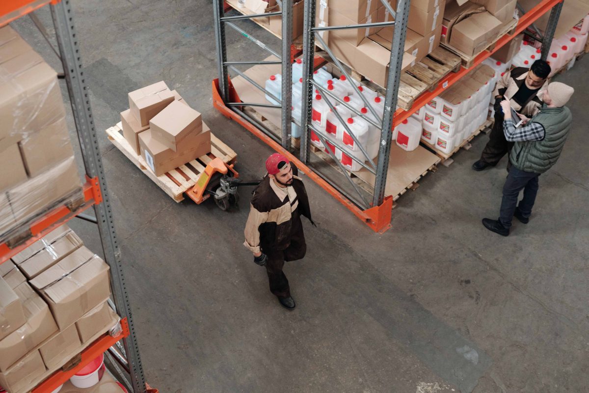 Ultimate Guide to Saving Energy in the Warehouse