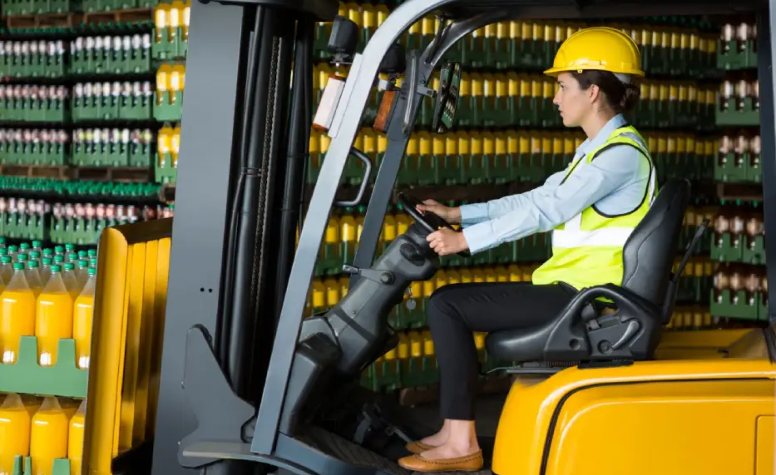 Should I Train As A Forklift Operator Or Instructor? | Acclaim Handling