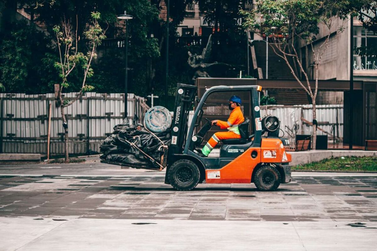 How to Extend the Lifespan of Your Forklifts