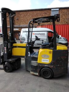 AISLE MASTER 15SE Articulated Forklift