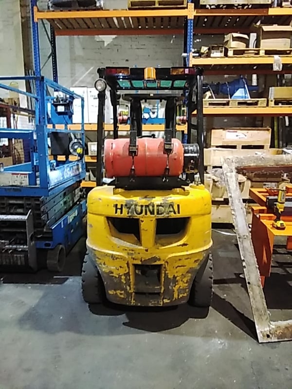 Used HYUNDAI 25L-7A LP Gas Forklift