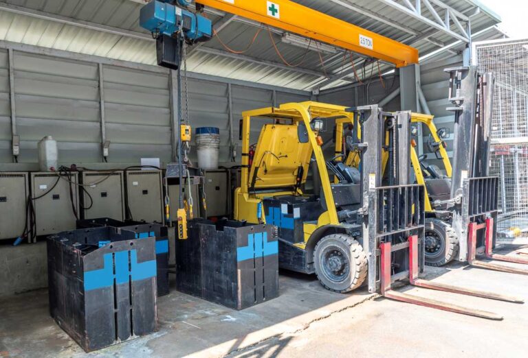 Forklift Battery Recycling and Disposal: A Practical Guide