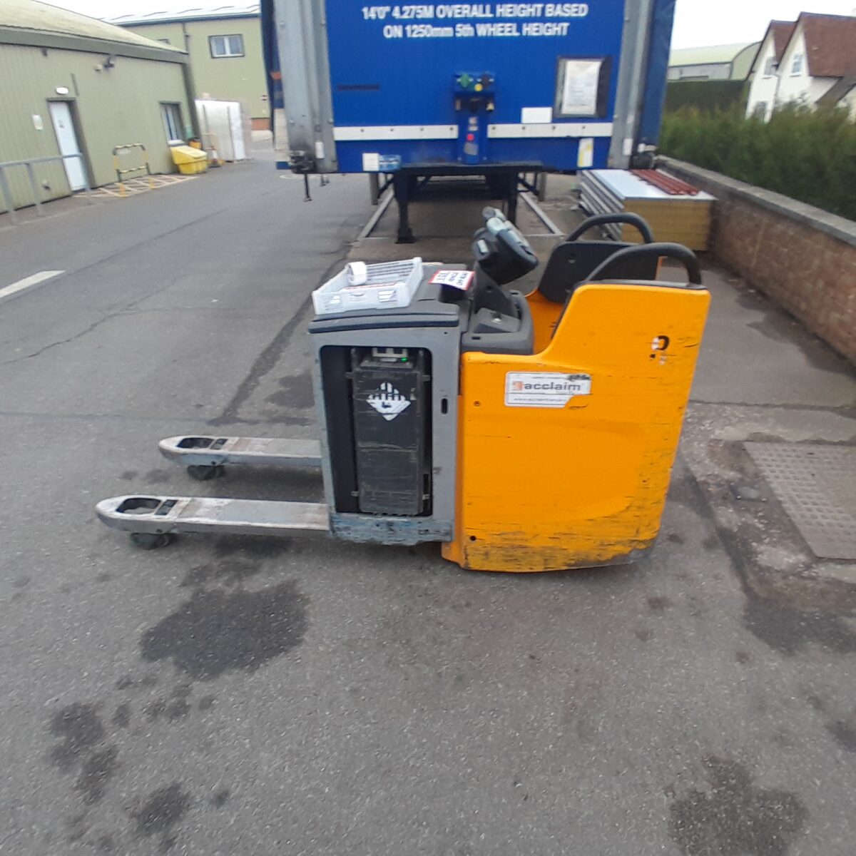 Used STILL EXH-S25 Powered Pallet Truck