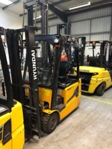 HYUNDAI 15BT-9 Electric Forklift