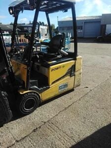 HYUNDAI 20BT-9 Electric Forklift