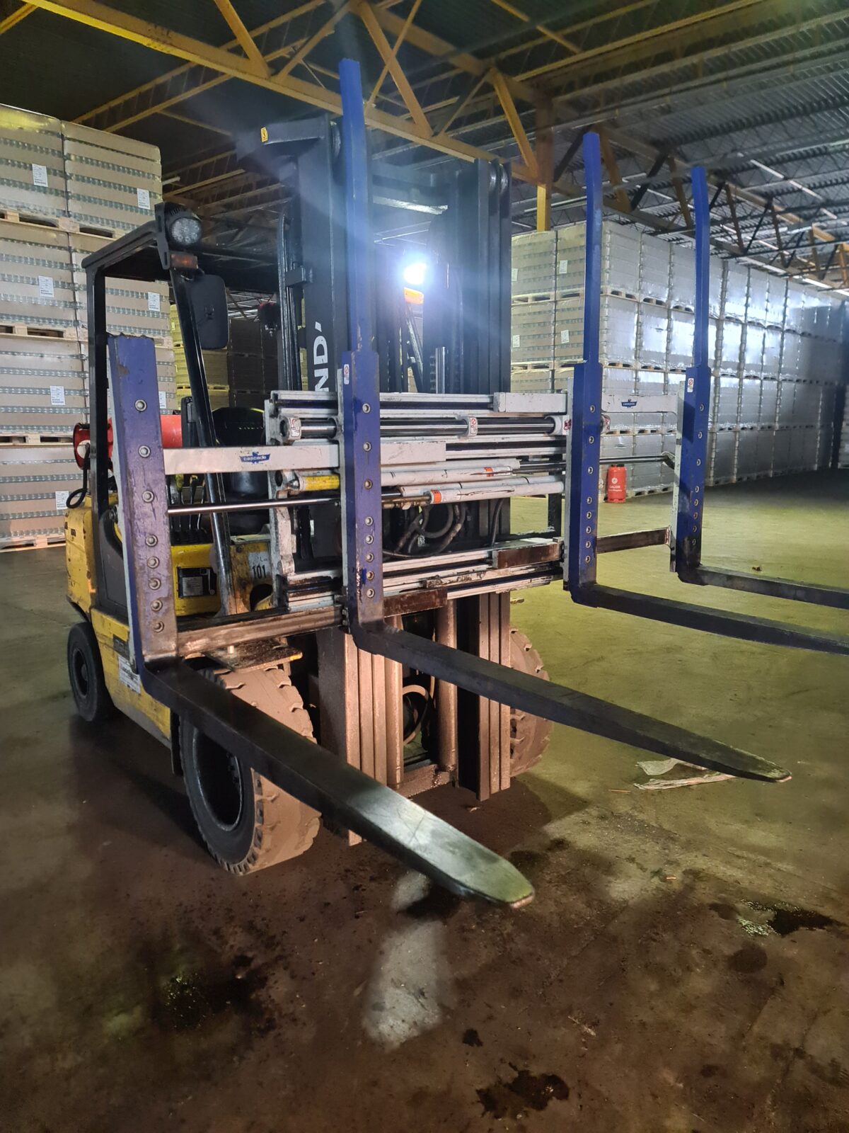 Used CASCADE DOUBLE PALLET HANDLER Forklift Attachment