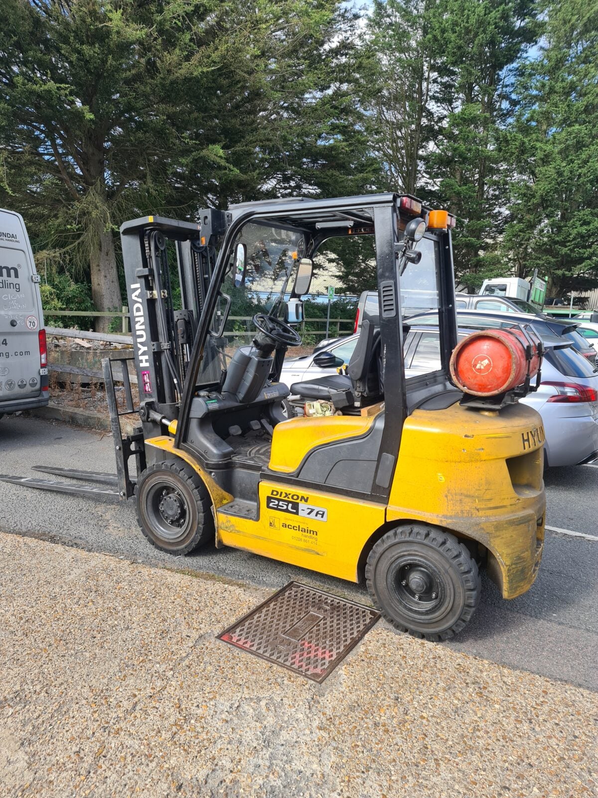 Used HYUNDAI 25L-7A LP Gas Forklift