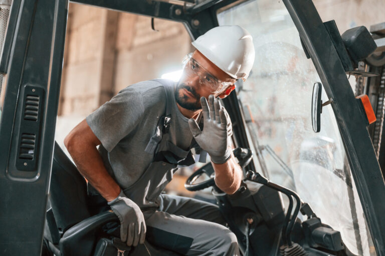 How to Prevent Forklift Operator Fatigue: 10 Effective Tips