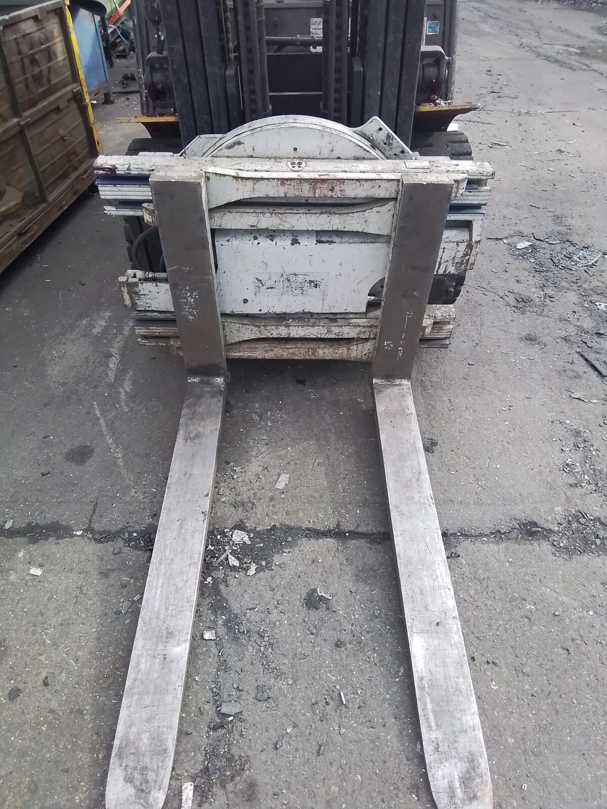 Used CASCADE REVOLVING FORK CLAMP Forklift Attachment