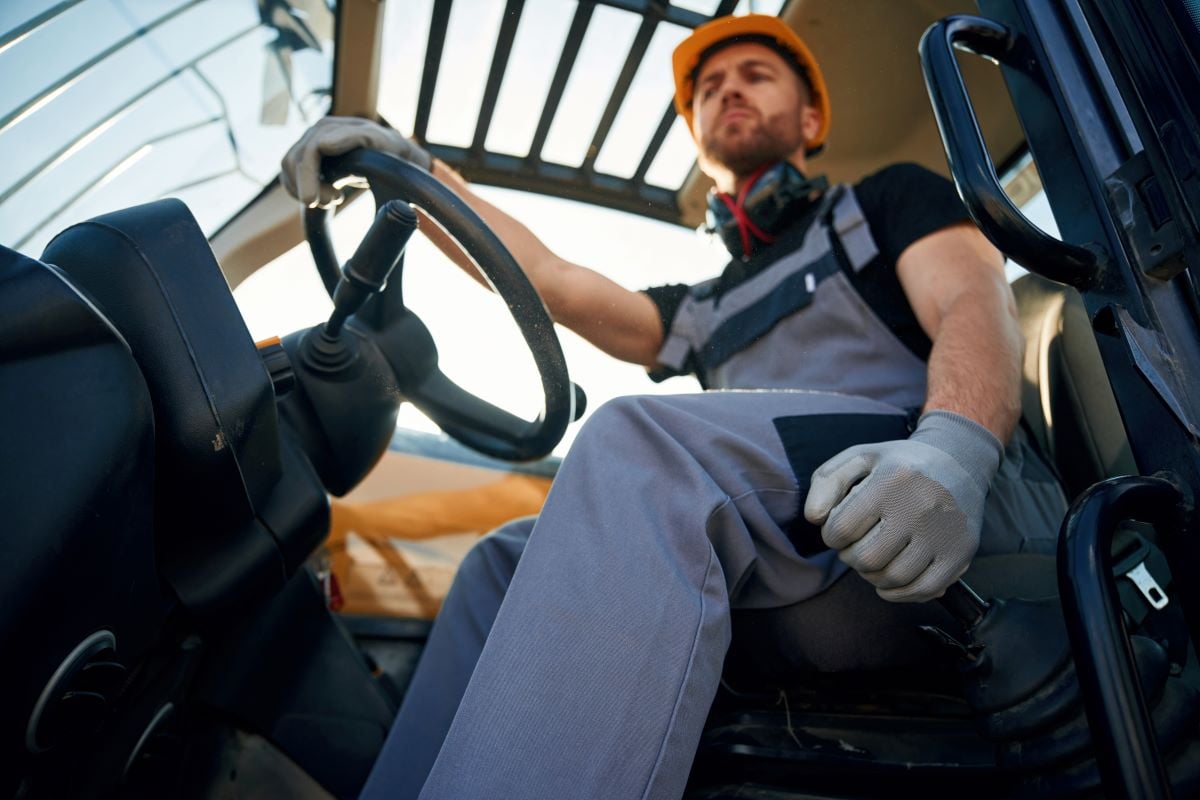 7 Common Forklift Brake Problems and How to Fix Them