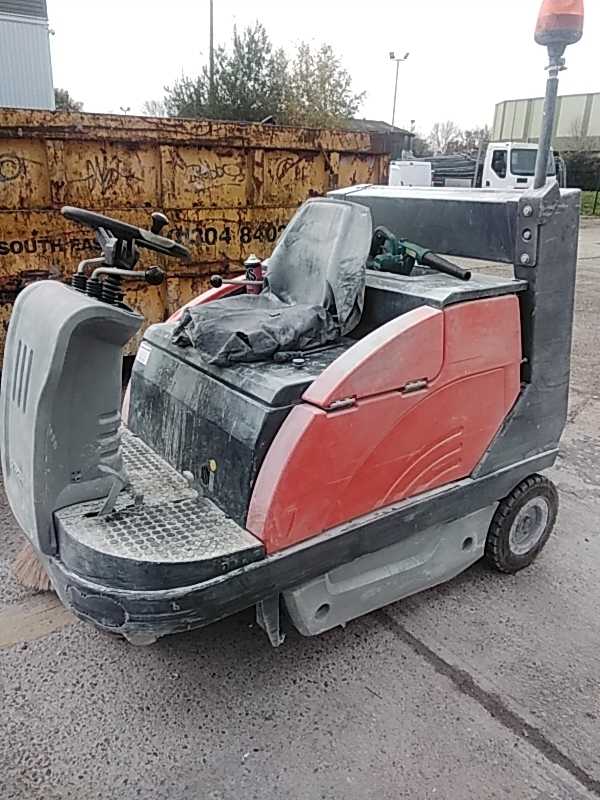 Used HAKO B1200RH Sweeper