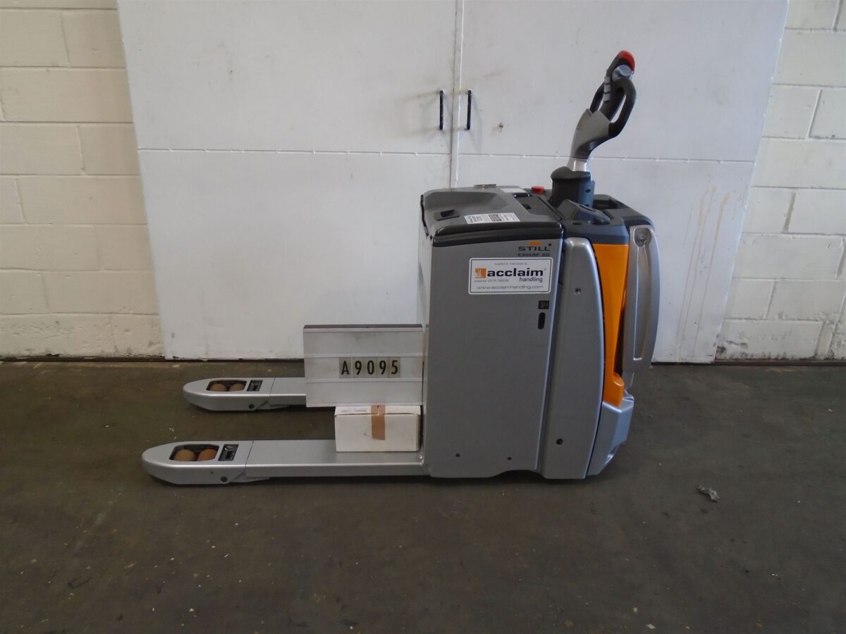 Used STILL EXH-SF20 Powered Pallet Truck