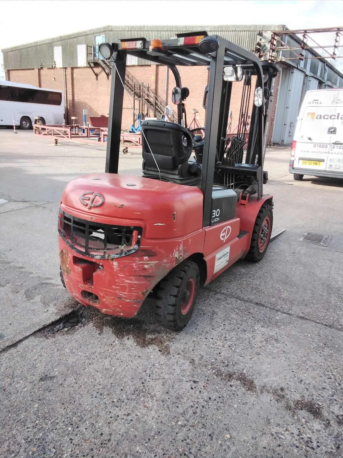 Used EP EFL 302 Electric Forklift