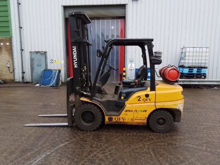 2024 HYUNDAI 35LN-9A
