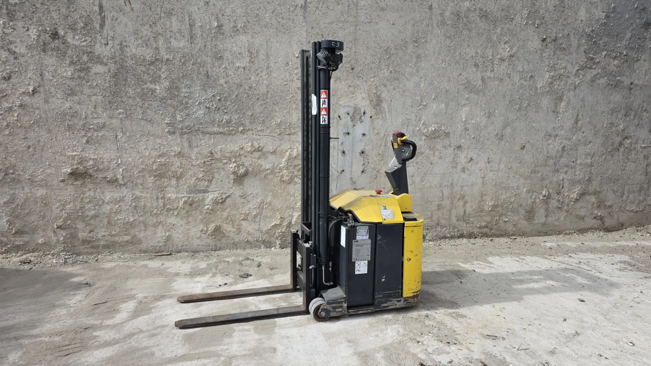 COMBILIFT CS1000
