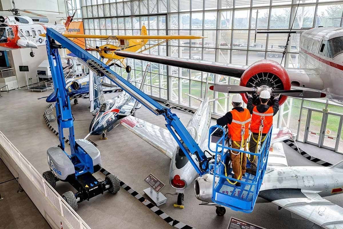 2026 Genie Z-60 DC Boom Lift