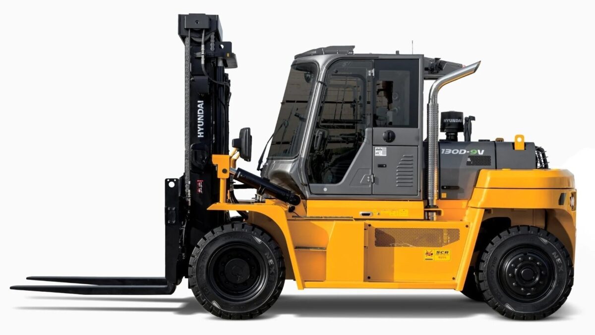 2026 HYUNDAI 130D-9V Diesel Forklift