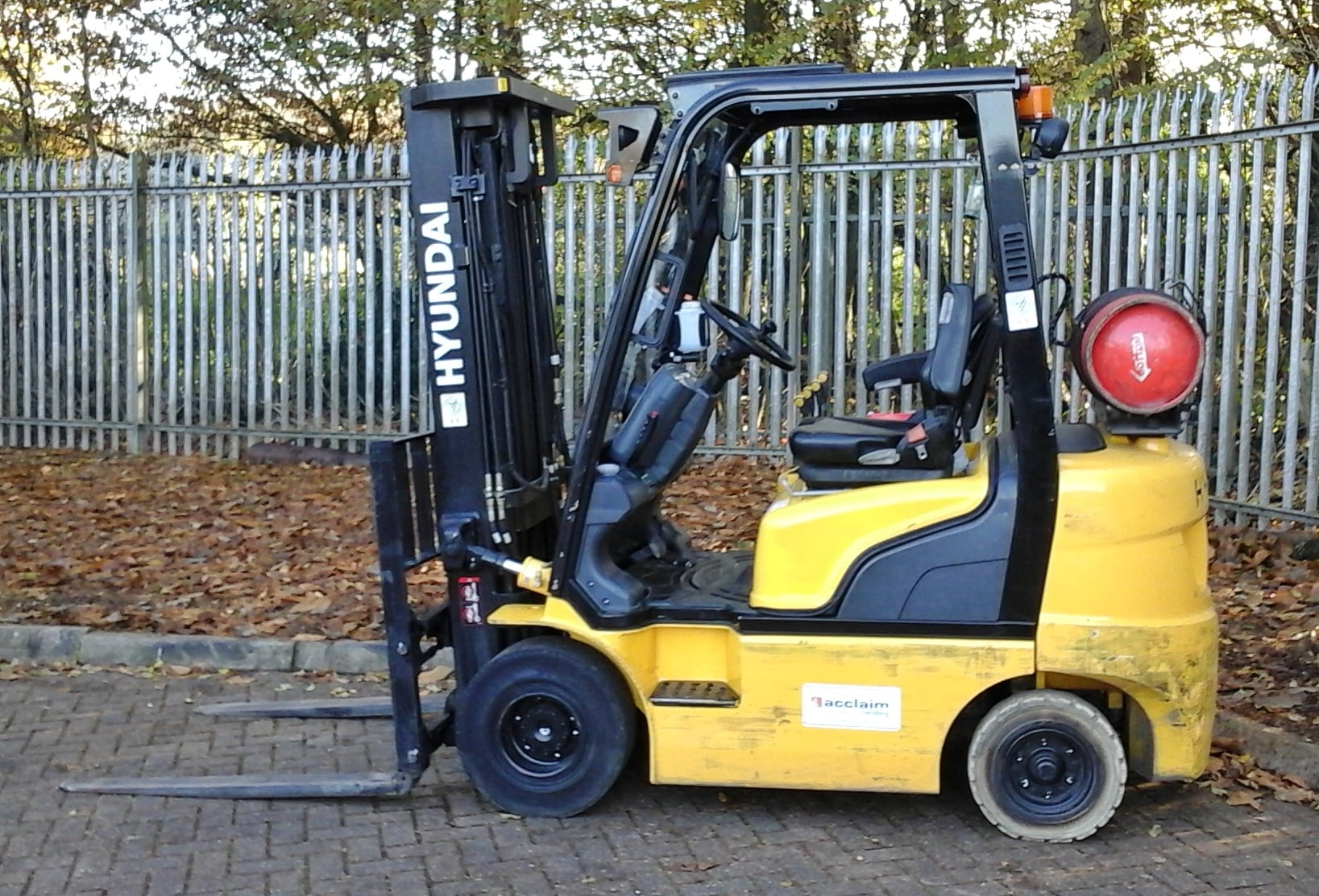 HYUNDAI 20L-7M